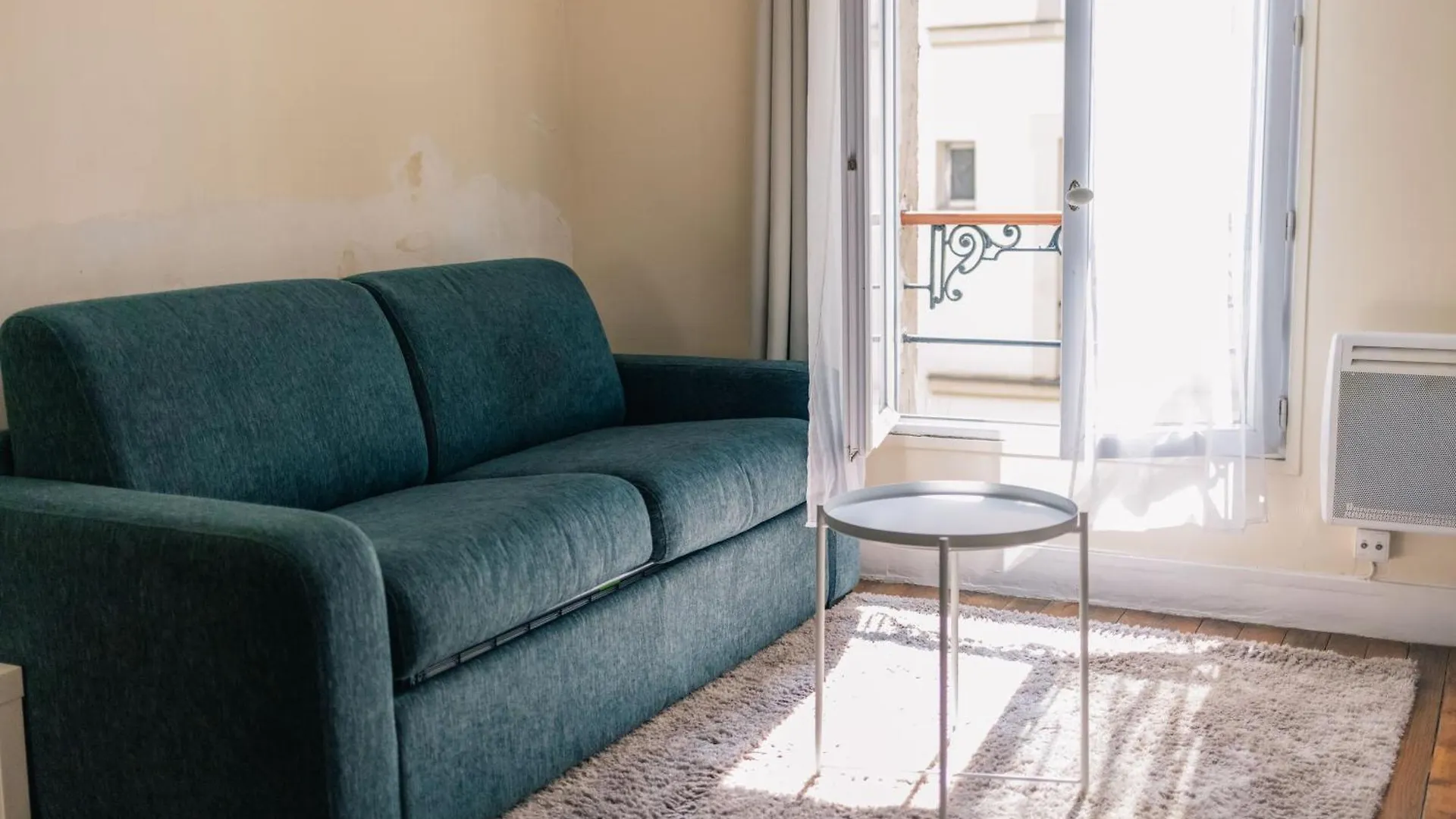 The Chaming Bastille Apartment Paris