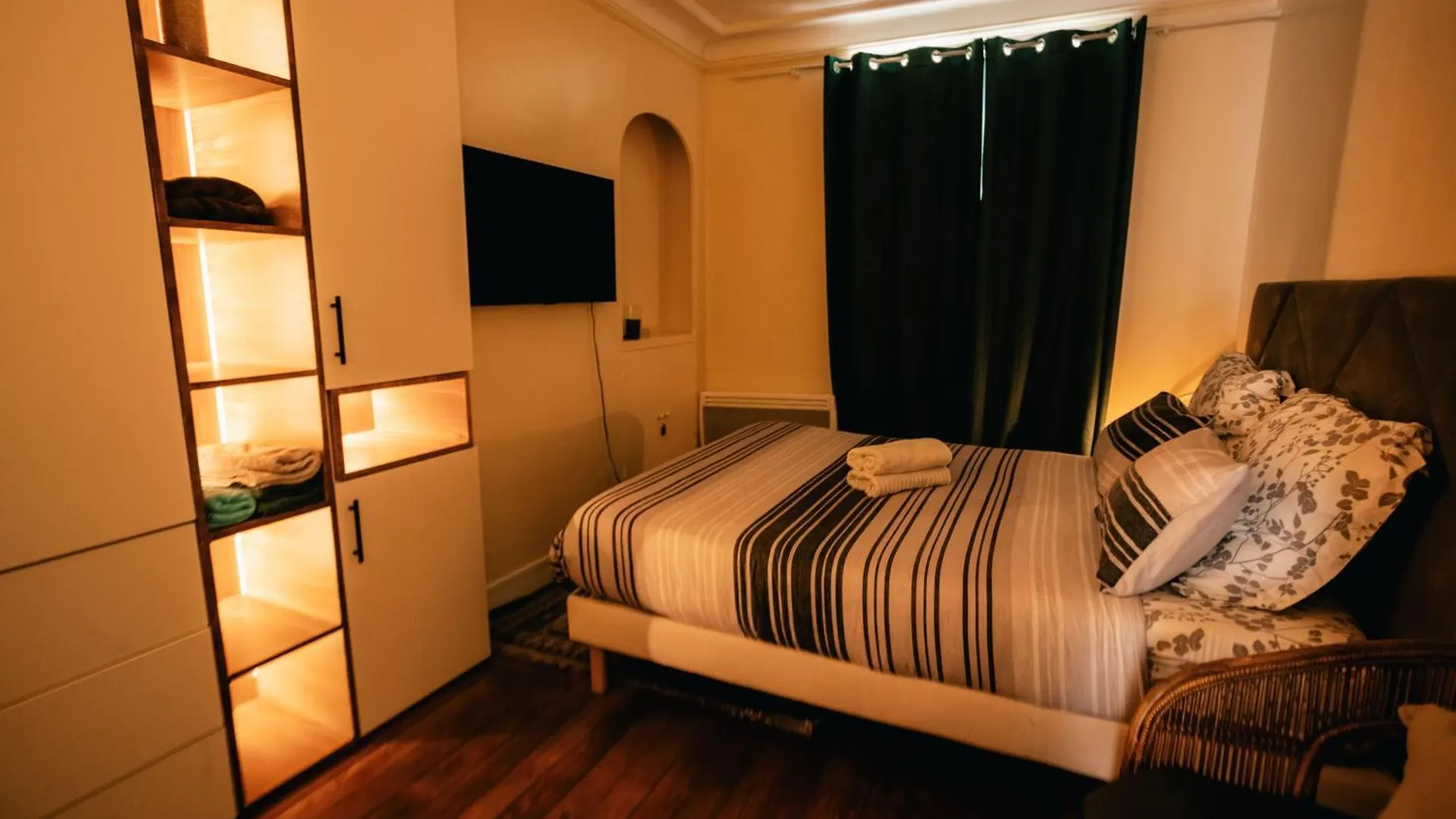 The Chaming Bastille Apartment Paris