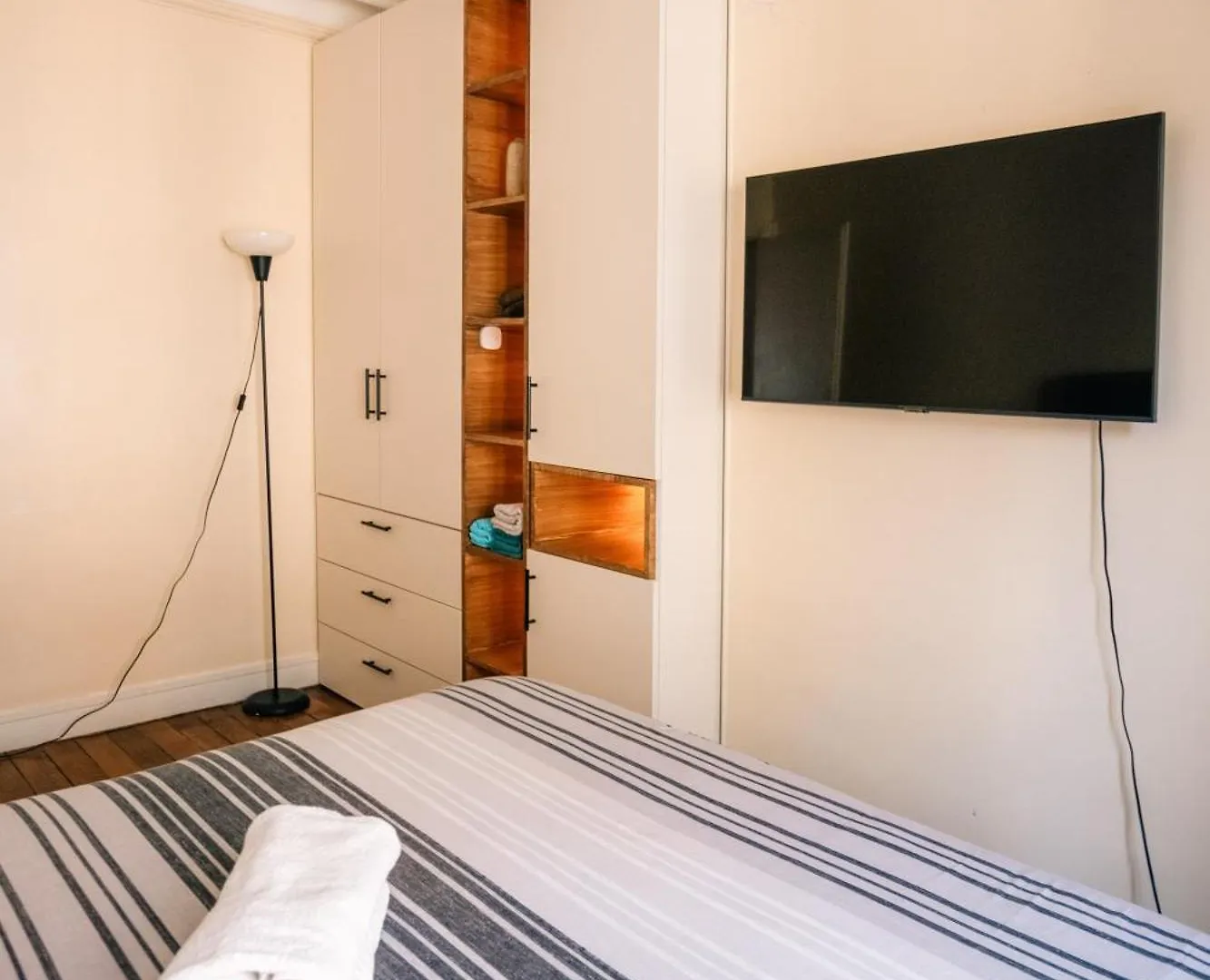 The Chaming Bastille Apartment Paris